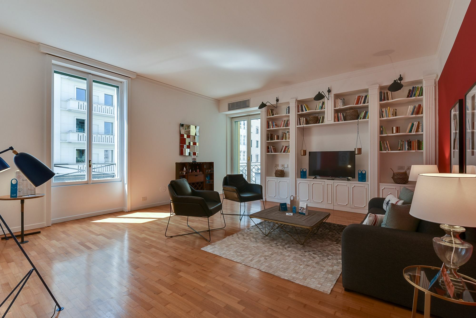 Sweet Inn - Borgogna Milano Eksteriør billede
